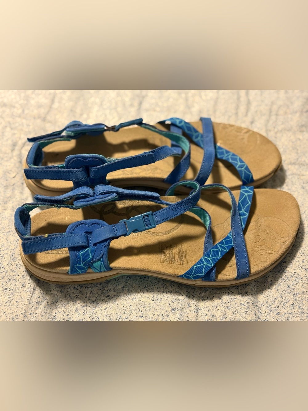 Merrell Women's Blue and Teal Strappy Sandals size 9